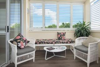 Luxury in the Heart of Hastings street 628 - 2