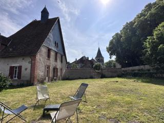 Charmante Cure Ancienne avec Jardin et WiFi, Près de Vichy - FR-1-489-459 - Jaligny - 0
