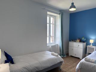 Charmante Cure Ancienne avec Jardin et WiFi, Près de Vichy - FR-1-489-459 - Jaligny - 5