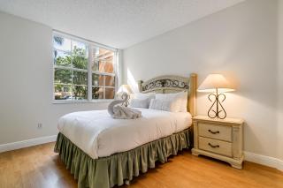 Wonderful 3 Bedroom Condo in the Heart of Aventura - Aventura - 8