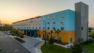 SPOT X Hotel Orlando Intl Dr by The Red Collection - 7