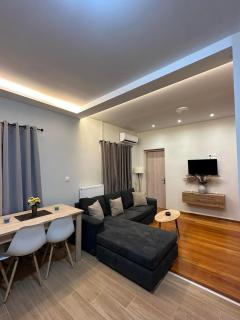 Isabellas' home - Alepou - 0