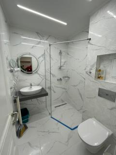 Golden leaf, swimming pool view - Ravda - 1