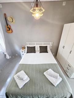 Cozynest ALICANTE - Apartment with Terrace - Alicante - 4