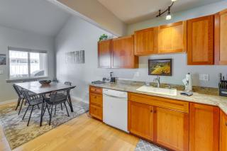Ketchum Mountain Retreat Central Location! - Ketchum - 2