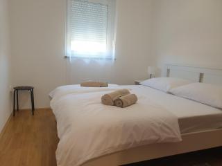 Lilly Apartment, 3 min beach, 10 min center - 9