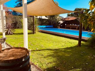 Woodstock Suite - Nelson - 0