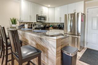 Lake Views and Pool Access Condo in Osage Beach! - Osage Beach - 2