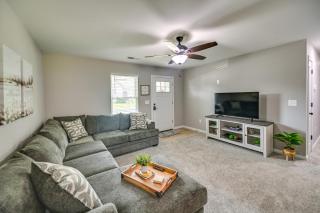 Serene Dry Ridge Vacation Rental with Nearby Fishing - Dry Ridge - 0
