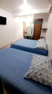 Habitación Triple Equipada, Posada Villa Mayo a 5 minutos de Playa Parguito - 1