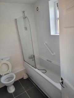 Decent Homes No 4- modern double room - Dukinfield - 9