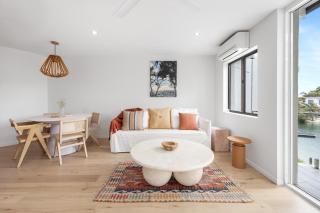 St Tropez 12 Haven with Water View & Pool - 5