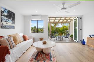 St Tropez 12 Haven with Water View & Pool - Noosa Heads - 7