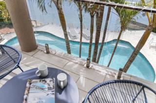 St Tropez 12 Haven with Water View & Pool - 9