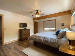 Cozy Luxury Townhome in Exclusive Eagle Bend - The Flathead - Bigfork - 3