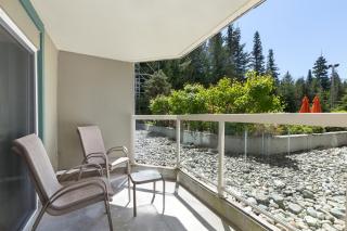 The Woodrun Lodge by Whiski Jack - 1