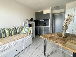 Appartement rénové avec piscine commune, 4 couchages, climatisé, wifi, terrasse vue mer - FR-1-748-3 - 3