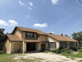 Rocky River House on Medina River - 0