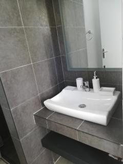 Résidence ÉBÈNE - Villas - Antsakomboena - 1