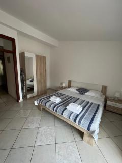Apartments Kulic - Tisno - 7