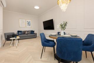 Lux Apartment Niemcewicza with AC & Balcony Warsaw Ochota by Noclegi Renters - Varsavia - 0