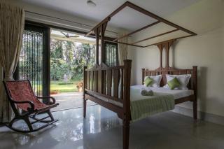 StayVista's Shiraz Villa - Where fitness meets fun with a gym and pool table - Lonavala - 1