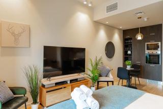 Modern Studio in Park View Tower JVC - 5