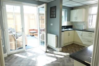 Largee 5 Bed House, Sleeps 10 Near NEC, BHX, HS2 - 4