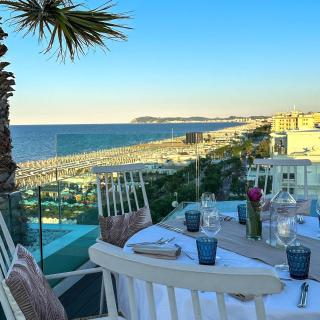Hotel Lungomare - Riccione - 8
