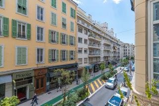 Large Haussmanian appartment in the heart of Nice - Nice - 3