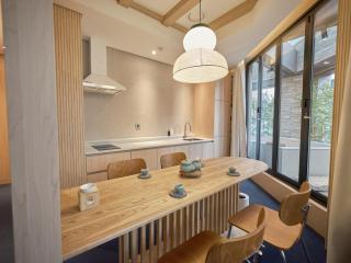 UH Suite Seoul Square - 4