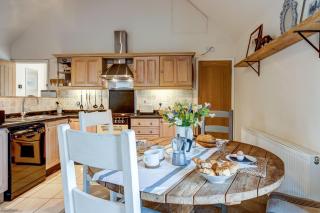 Sansoms Loft - 1