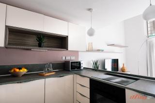 Scenic Seafront Duplex Apartment in Sliema - Sliema - 5