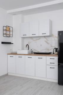 Bright Studio Chorzów for 4 Guests 1,6 km to Silesian Stadium by Noclegi Renters - Chorzów - 3