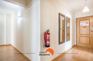 #032 T2 Idalia by Home Holidays - 2