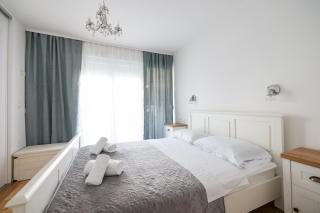 Two bedroom apartment with a balcony Relja - 0