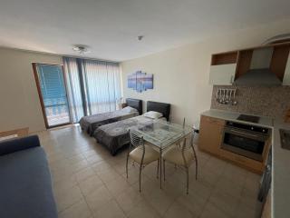 Kavarna Paradise Apartments - Kawarna - 7