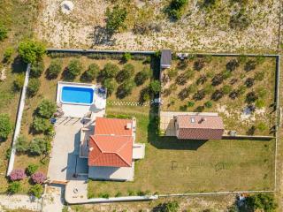 Villa Pan ZadarVillas - Donje Biljane - 1