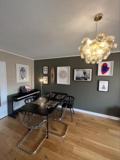 Beautiful Arty Apartment - Nice - 9