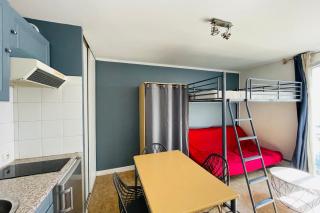 Lovely studio near the old port and train station - 1