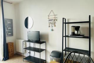 Lovely studio near the old port and train station - 5