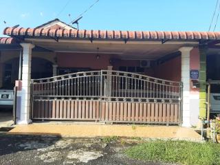 D'LAILA HOMESTAY - - 8