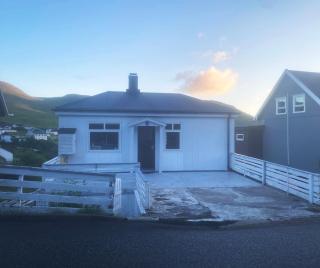 Cosy house near airport - Sørvágur - 7