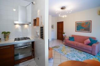 La casa di Azzurra Centro Città Appartamento fino a 4 posti letto e 2 bagni - Foggia - 5