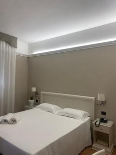 Hotel Aquila - Castelfranco Emilia - 9
