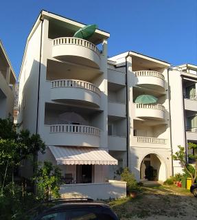 Apartments Mira - Tučepi - 9