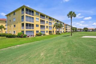 Elegant Naples Condo with Golf View and Community Pool - Naples - 8