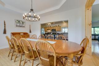 Secluded Family Getaway Near Stowe Deck and Hot Tub - 5