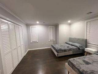 Single family Home ONLY long term booking of 28 days or longer - 9