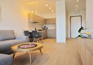 New Cozy 2 Room Pink Apartment Bratislava 058 - Bratislava - 5